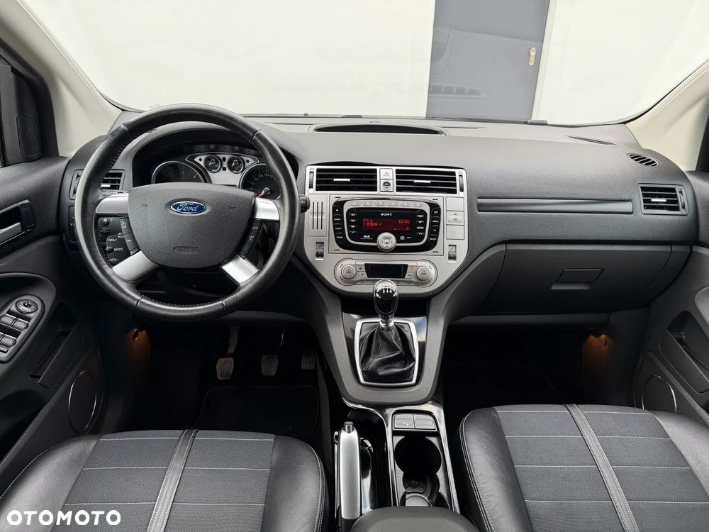 Ford Kuga - 6