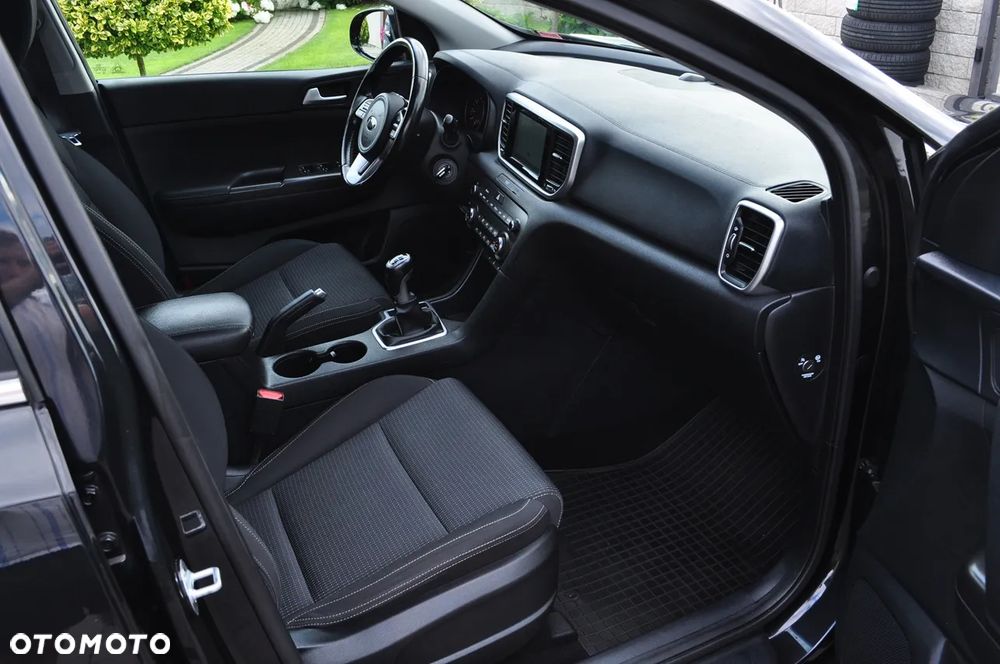 Kia Sportage 1.6 GDI 2WD VISION - 6