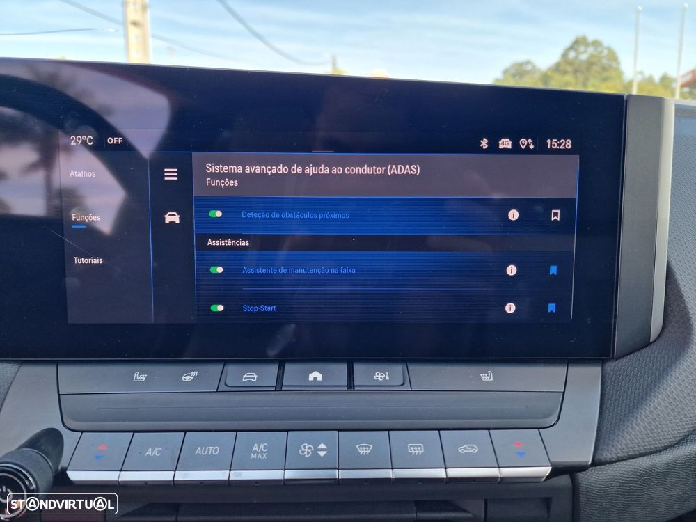 Opel Astra 1.2 T Elegance Aut. - 37