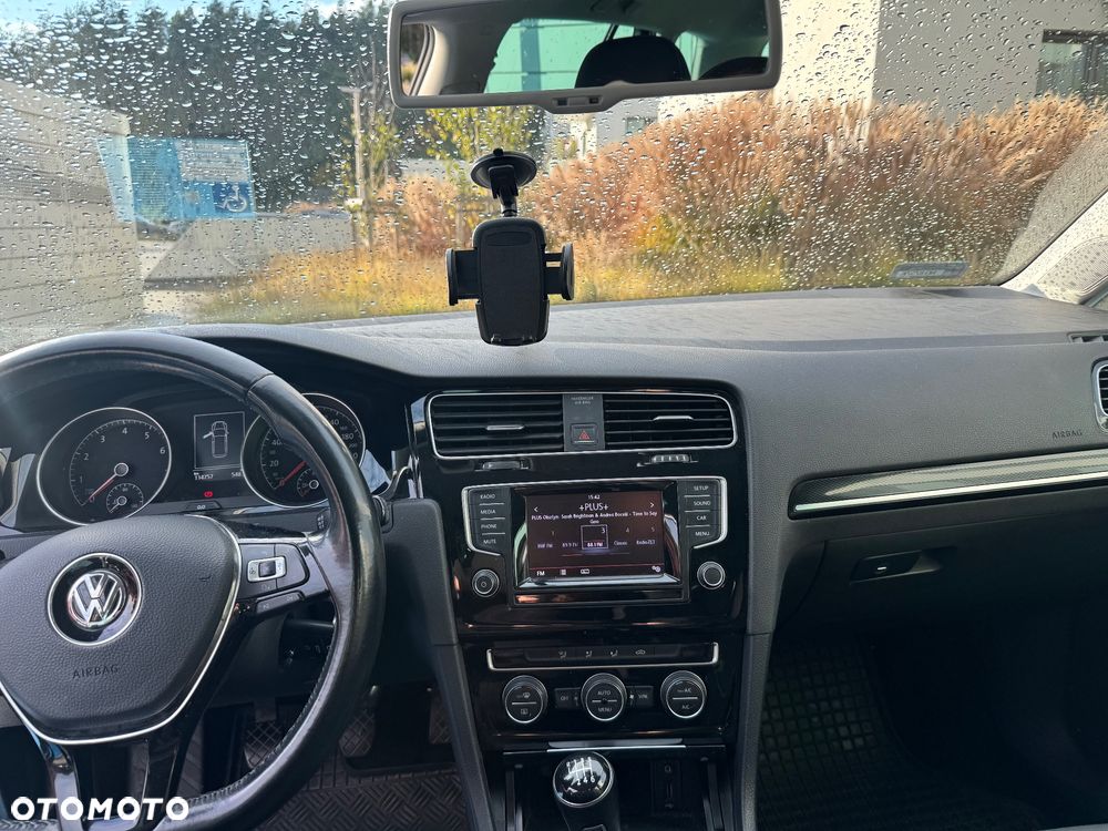 Volkswagen Golf - 13