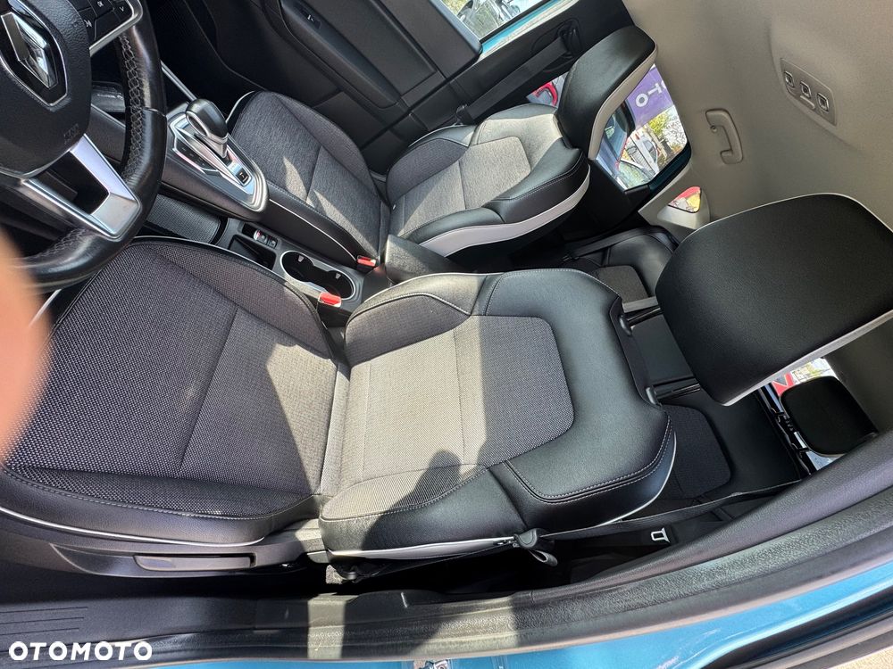 Renault Captur 1.6 E-TECH Plug-In Initiale Paris - 18