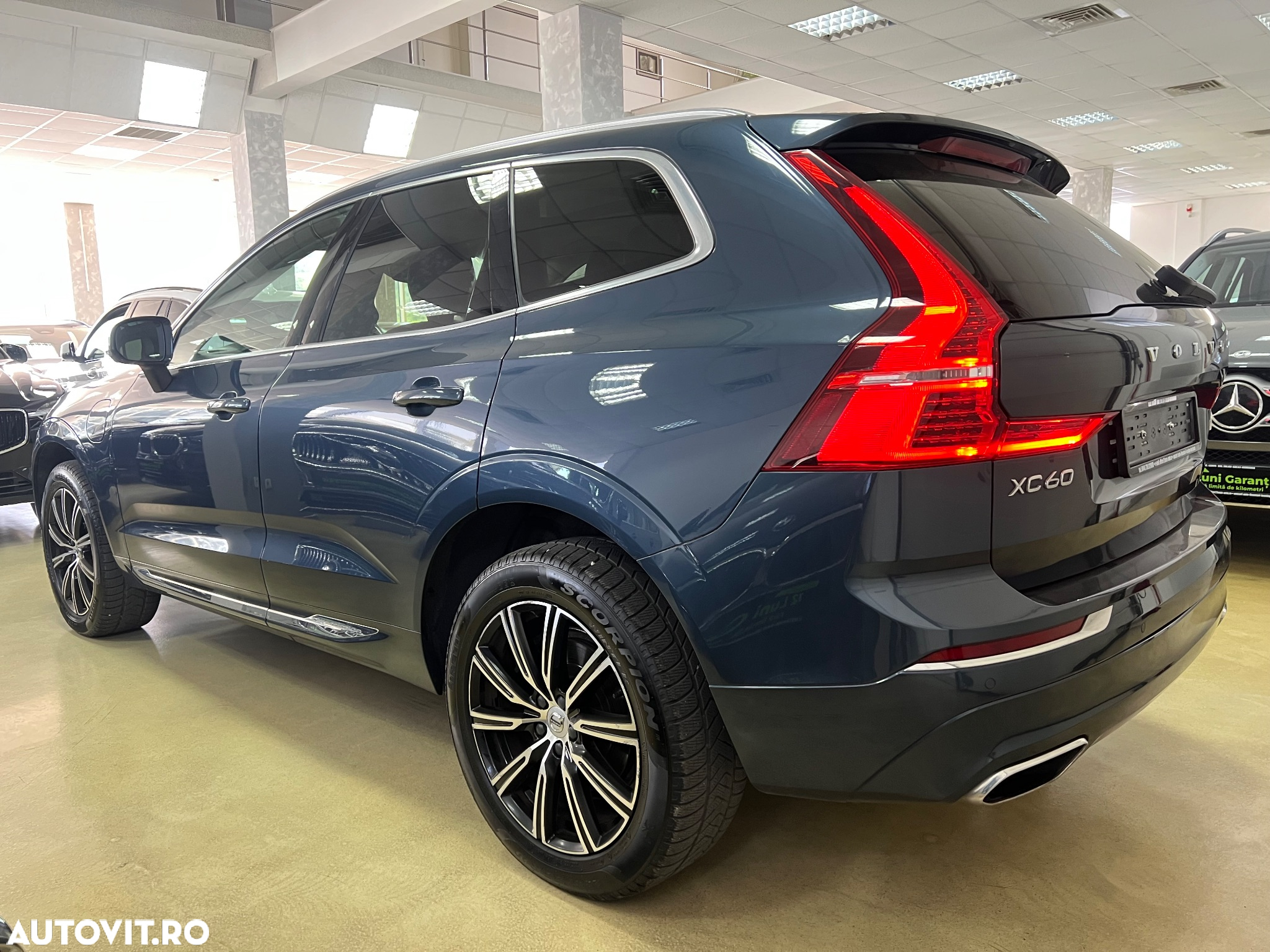 Volvo XC 60 T8 Twin Engine AWD Geartronic Inscription - 13
