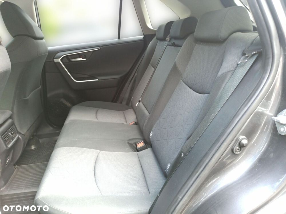 Toyota RAV4 - 13