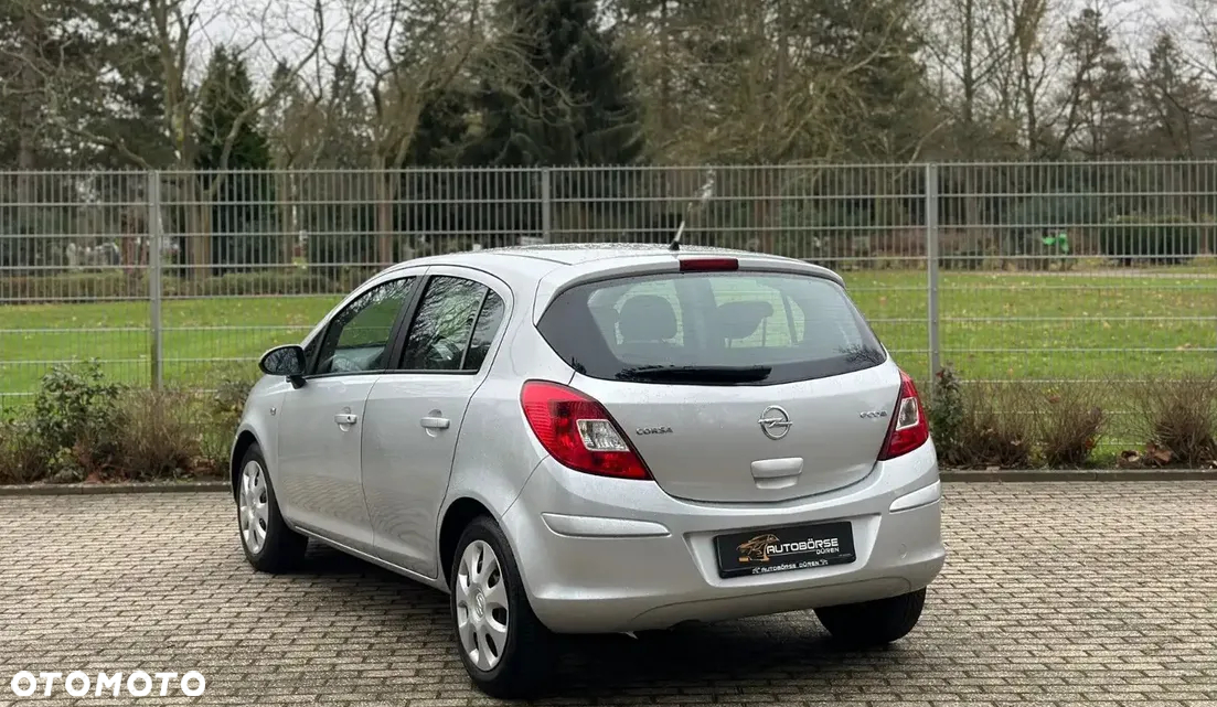 Opel Corsa - 34