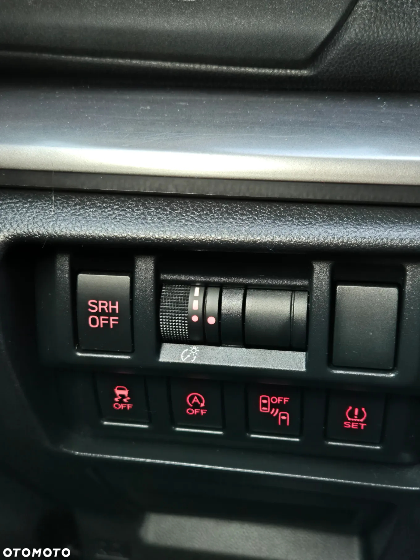 Subaru XV 2.0i Exclusive+ (EyeSight) Lineartronic - 24