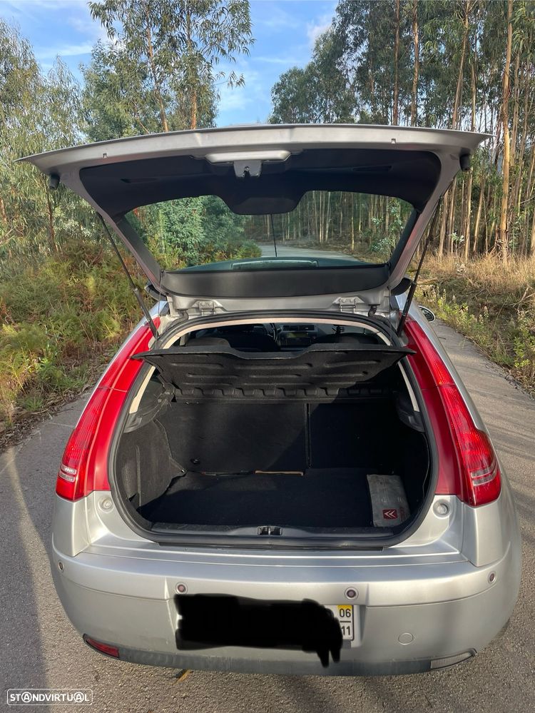 Citroën C4 1.6 HDi 110 VTR Pack - 8