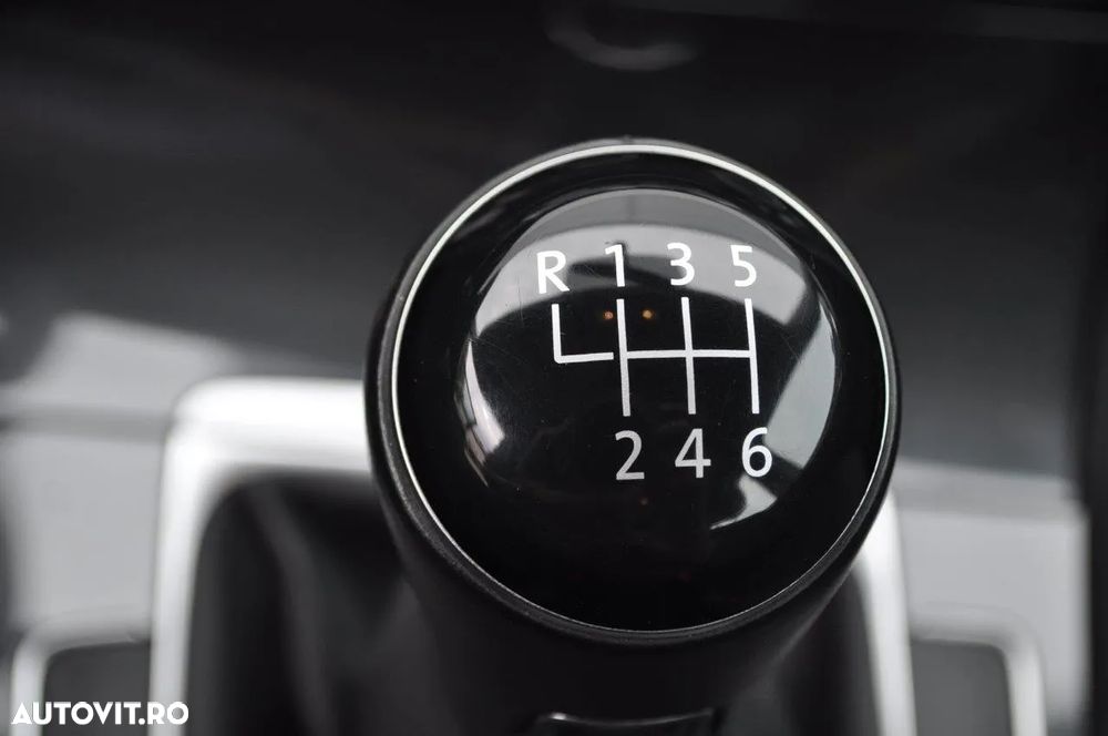 Volkswagen Golf 1.5 TSI ACT (BlueMotion Technology) Comfortline - 25