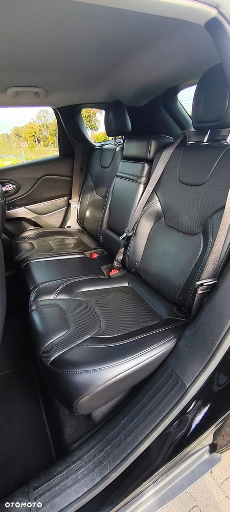 Jeep Cherokee 3.2 V6 Active Drive I Limited - 22