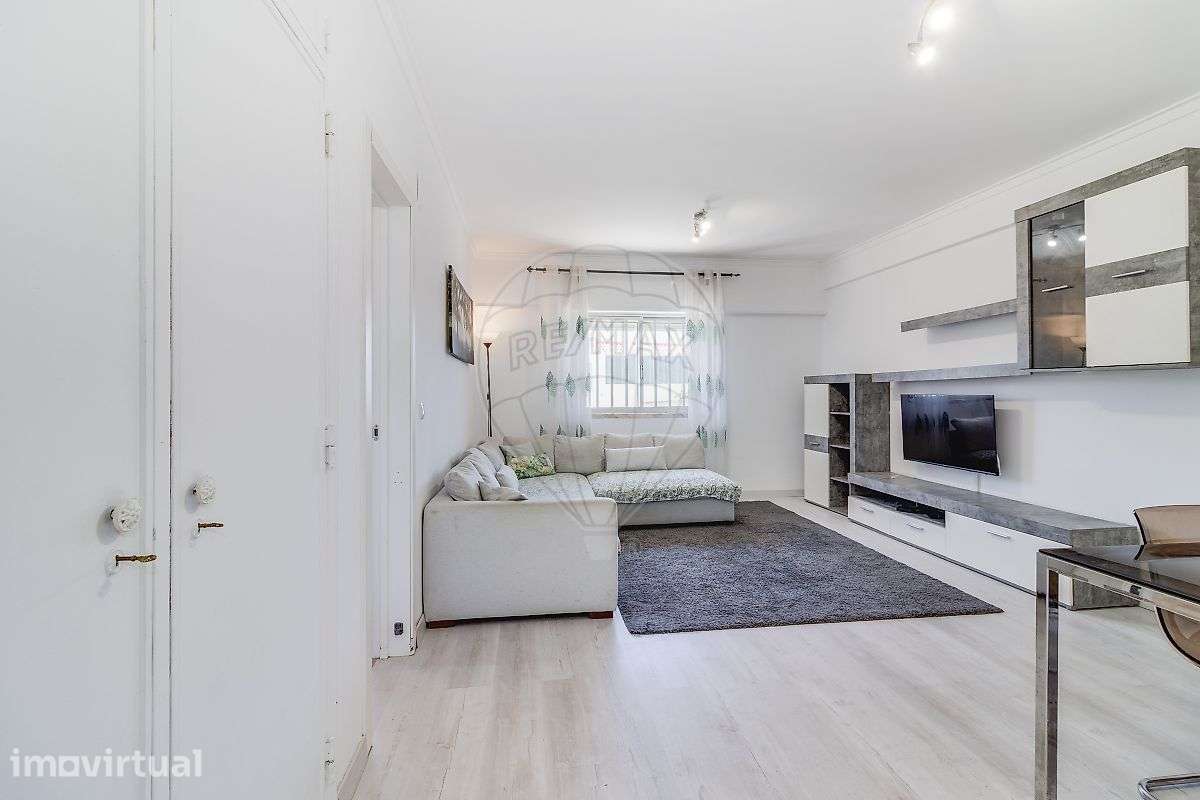 Apartamento T2 para venda - Grande imagem: 2/17