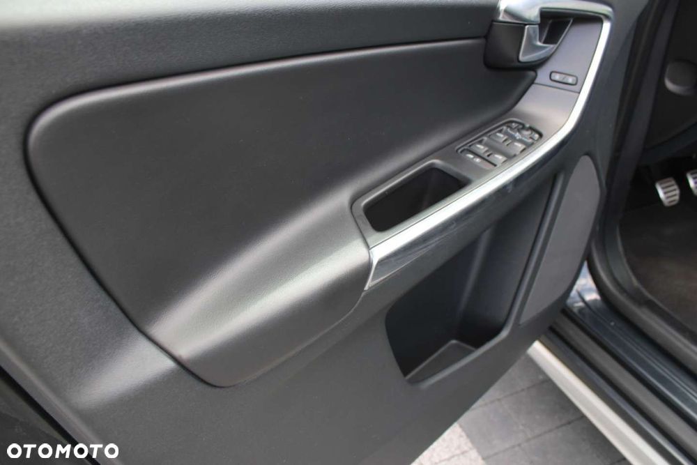 Volvo XC 60 - 26