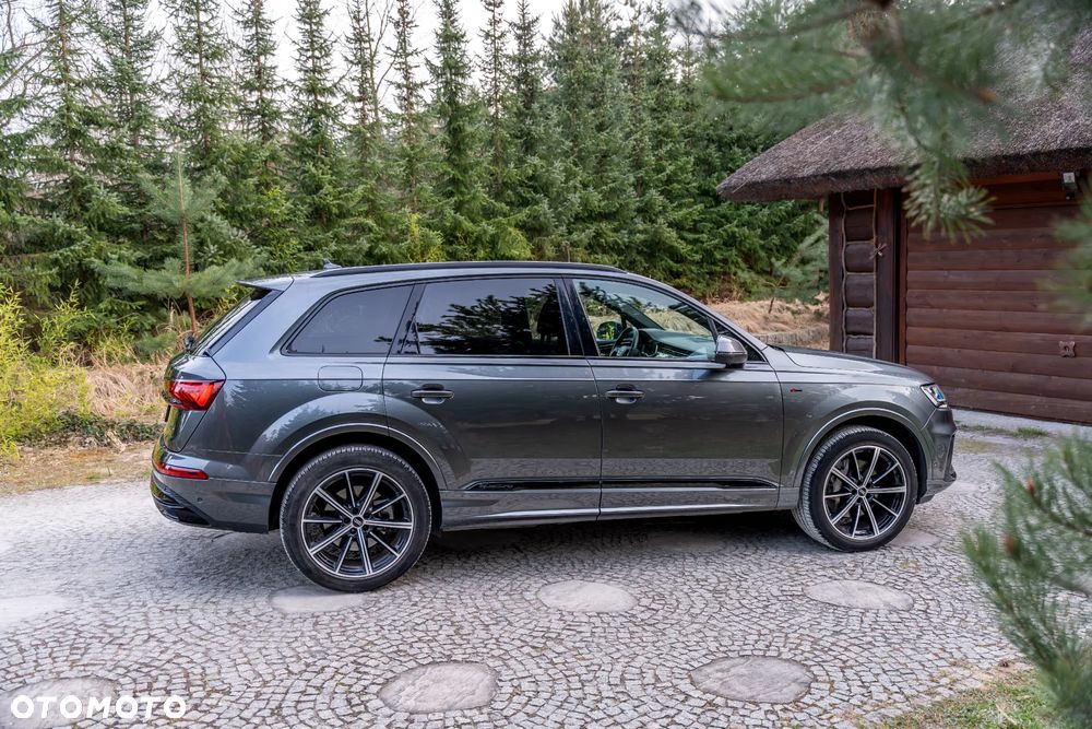 Audi Q7 55 TFSI quattro tiptronic S line - 8