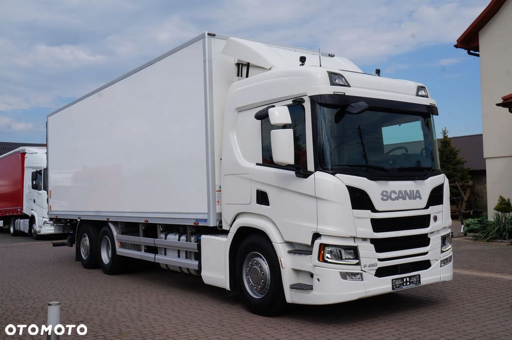 Scania P 450 6x2 CHŁODNIA KONTENER 8.45 m 21 PALET OŚ SKRĘTNA WINDA - 3