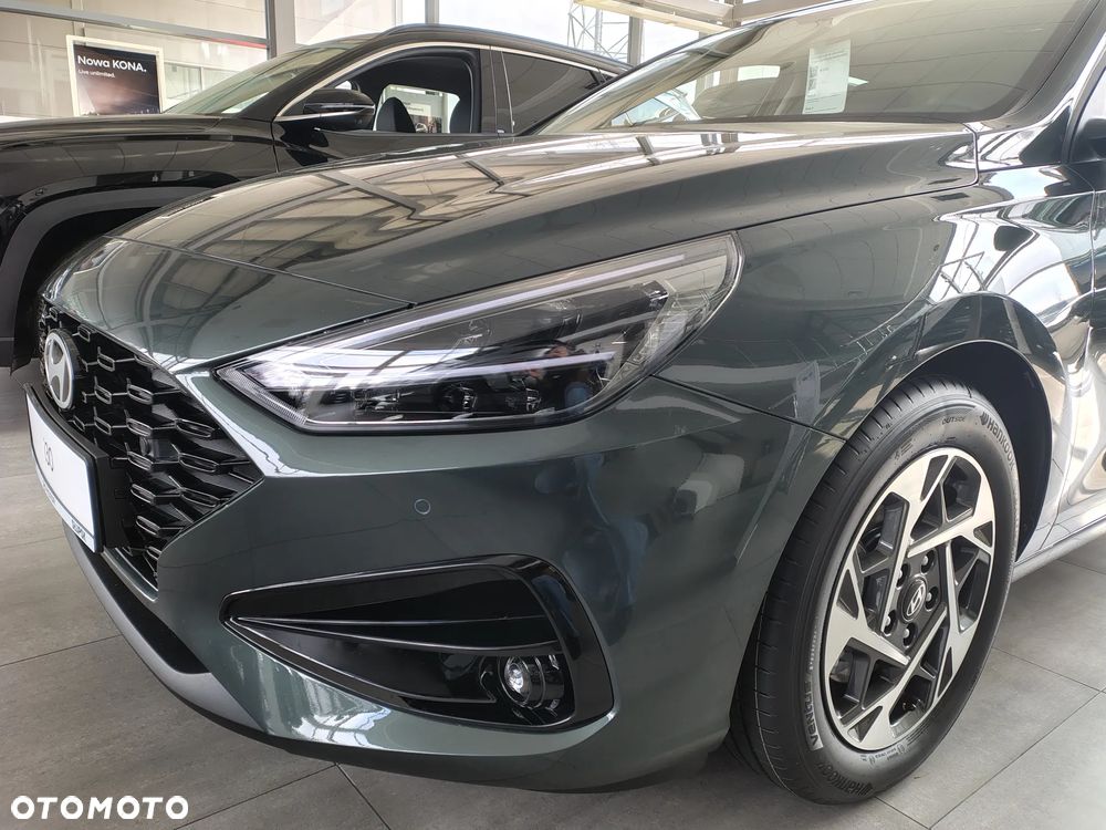 Hyundai i30 1.5 T-GDI 48V Modern DCT - 3