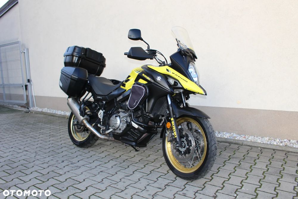 Suzuki V-STROM - 7