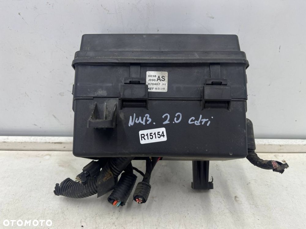 Skrzynka bezpieczników Chevrolet Nubira III J200 05-12r. 2.0 cdti - 2