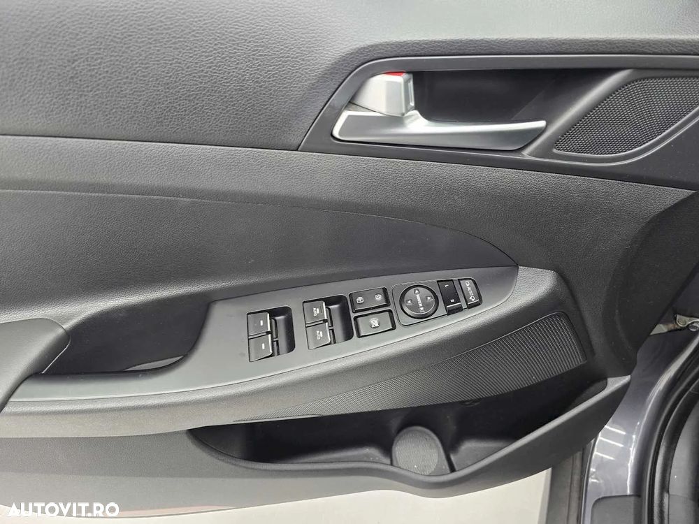 Hyundai Tucson 1.6 T-GDi 4WD 7DCT Premium - 24