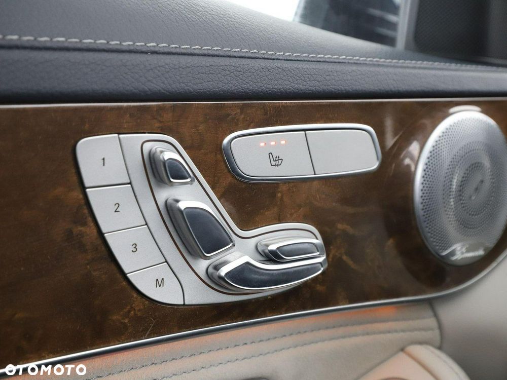 Mercedes-Benz Klasa C 300 7G-TRONIC Exclusive - 35
