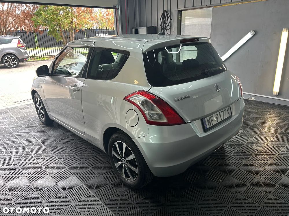 Suzuki Swift 1.2 Club - 6