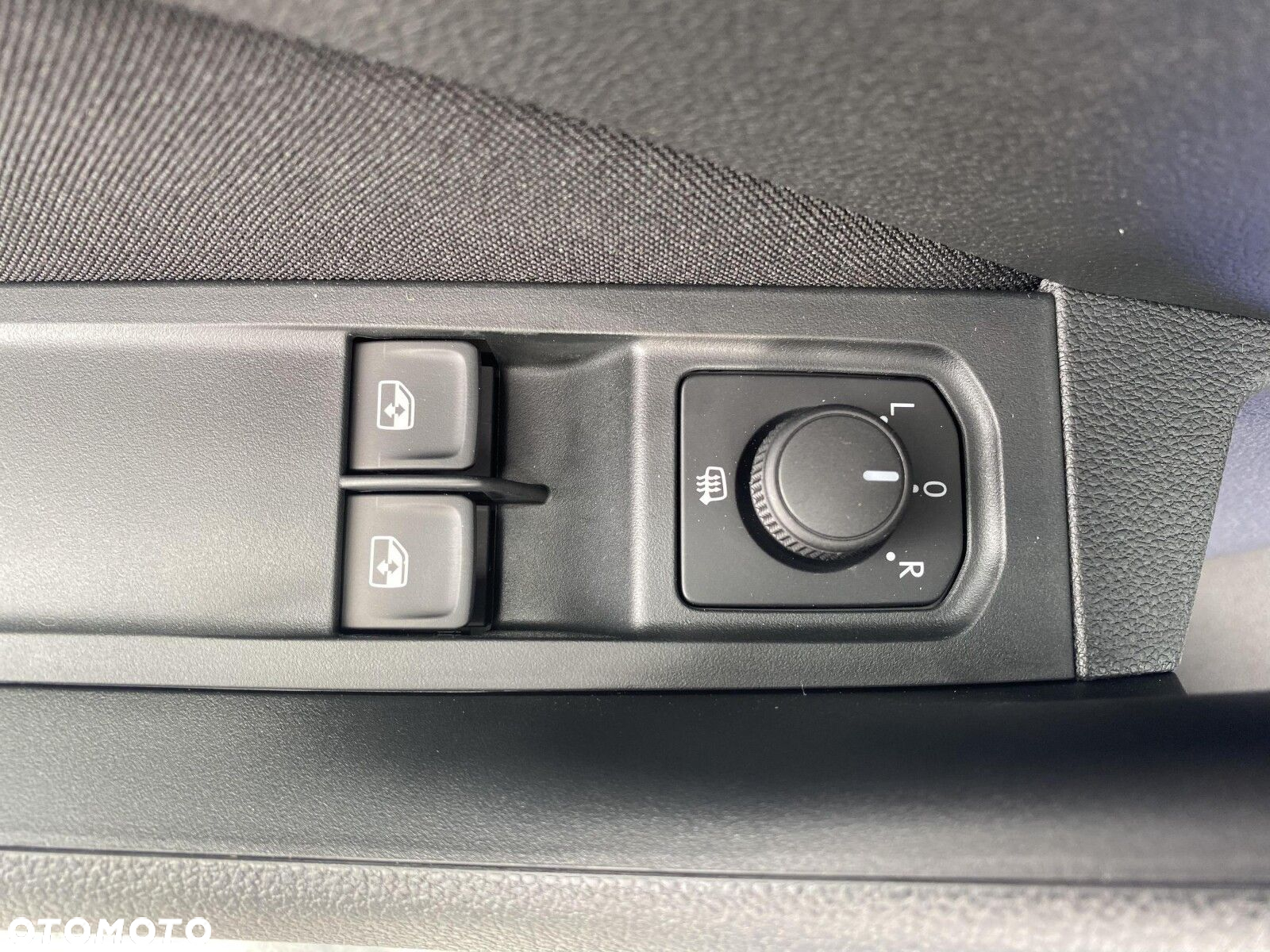 Skoda Kamiq 1.0 TSI Essence - 20