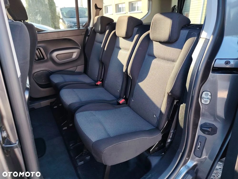 Toyota Proace City Verso 1.2 D-4T Family - 12