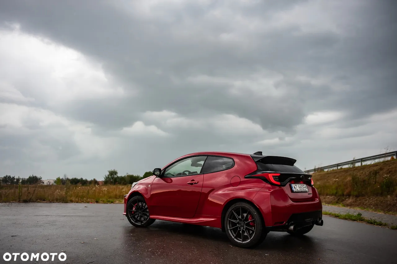 Toyota Yaris GR 1.6 Dynamic - 11