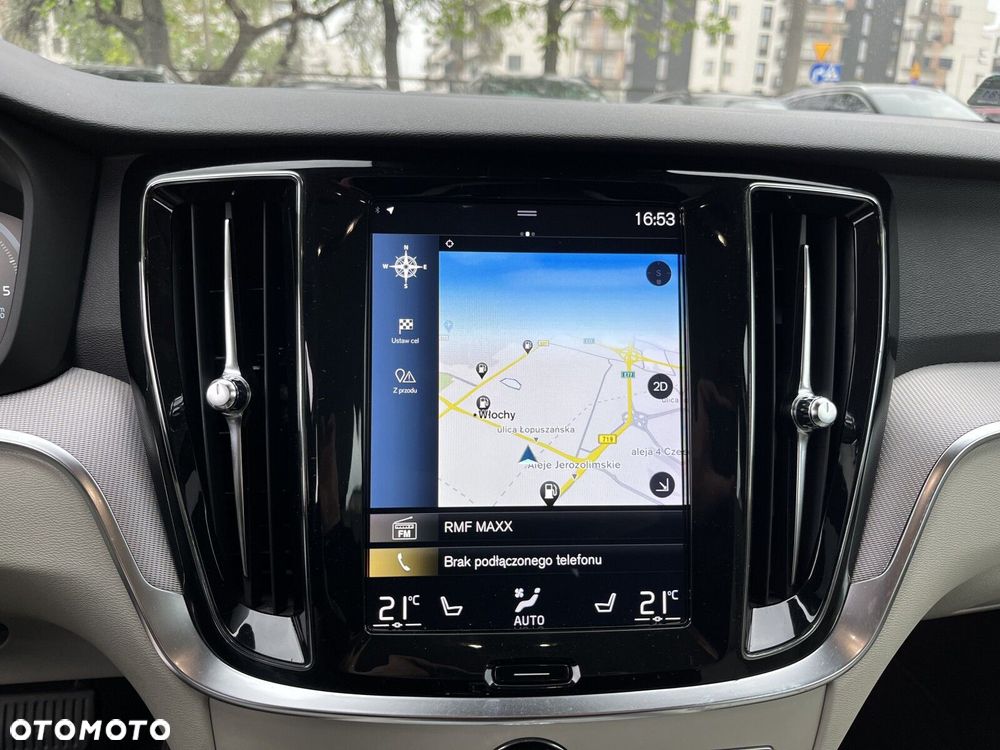 Volvo V60 D4 SCR AWD - 23