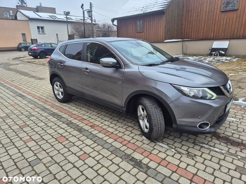 Nissan Qashqai 1.2 DIG-T Visia EU6 - 7