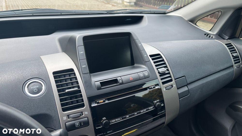 Toyota Prius 1.5 VVT-i Sol - 18