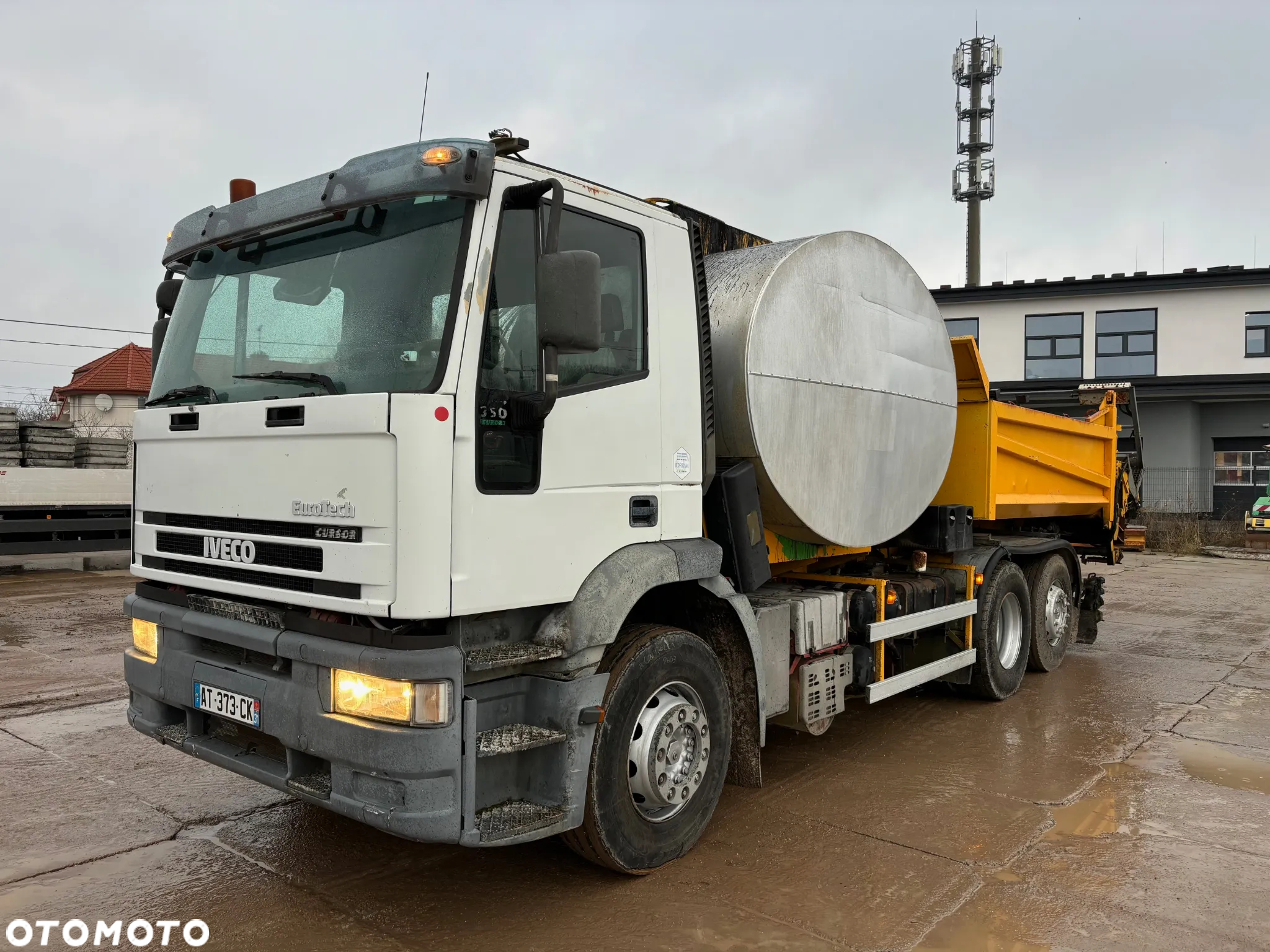 Iveco EuroTech Cursor 350 / SKRAPIARKA Drogowa / - 4