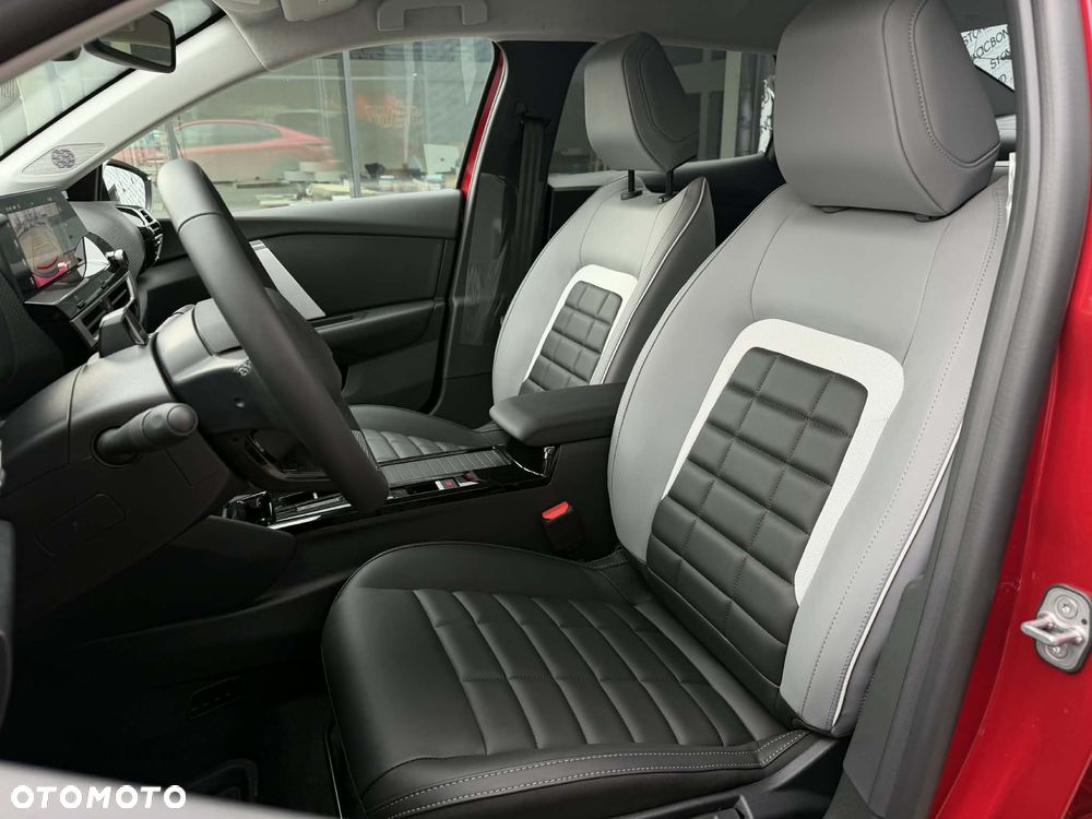 Citroën C4X 1.2 mHEV Max eDCT6 - 7