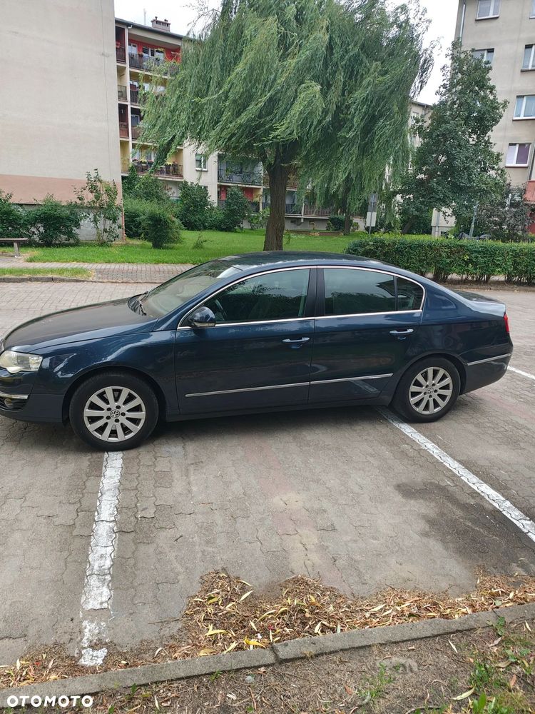 Volkswagen Passat 1.8 TSI Comfortline - 3