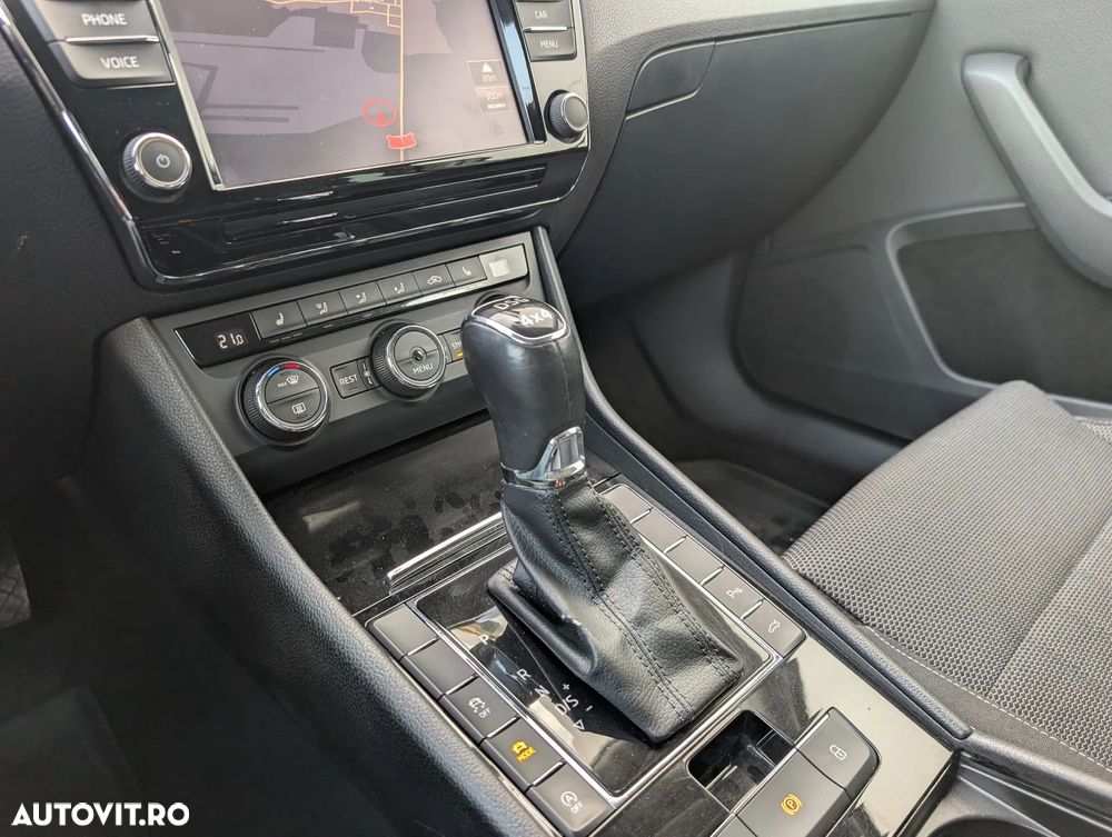 Skoda Superb 2.0 TDI DSG 4X4 Style - 20