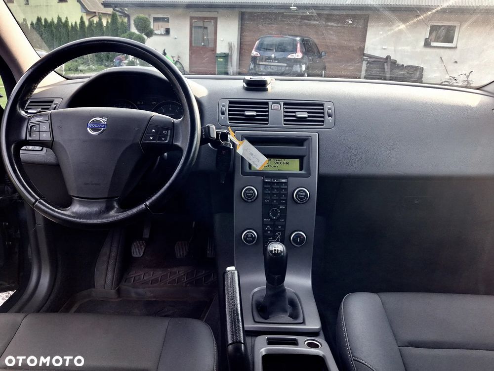 Volvo S40 1.8 Momentum - 31