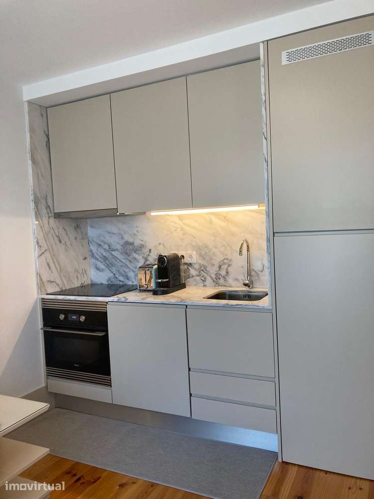 Apartamento T1 Santa Catarina, Porto - Grande imagem: 4/19