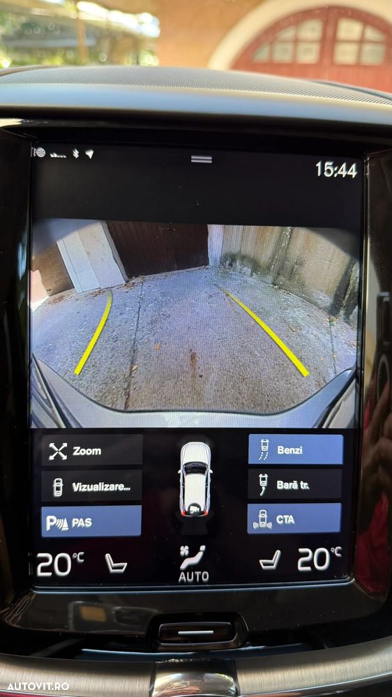 Volvo XC 60 - 30