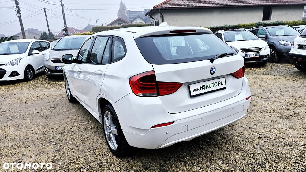 BMW X1 sDrive18i xLine - 19