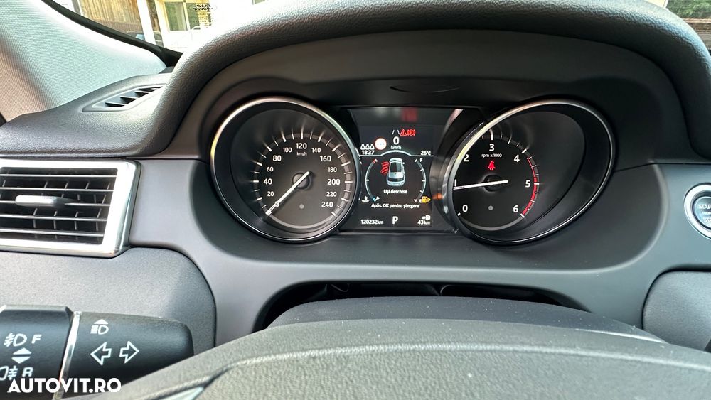 Land Rover Discovery Sport 2.0 l TD4 HSE Luxury Aut. - 27