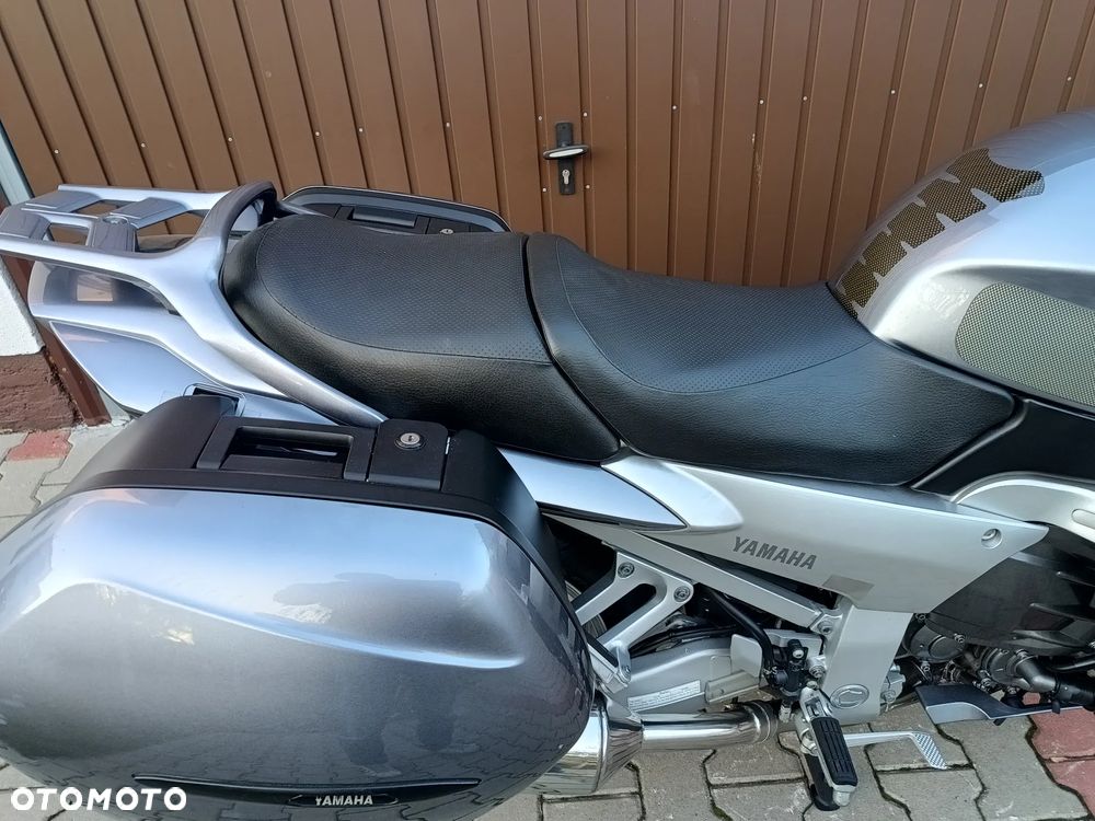 Yamaha FJR - 14
