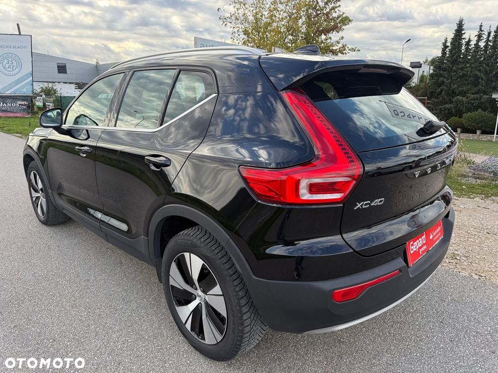 Volvo XC 40 T5 Recharge DKG Essential - 4