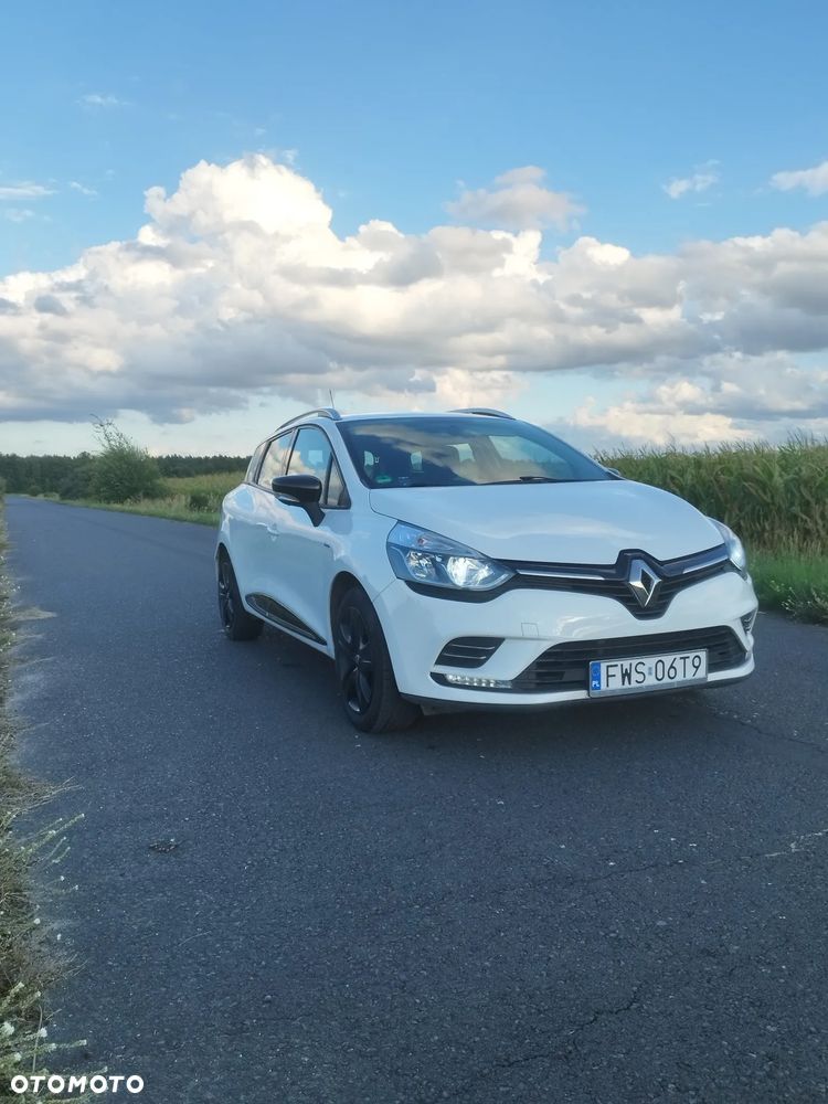 Renault Clio - 1