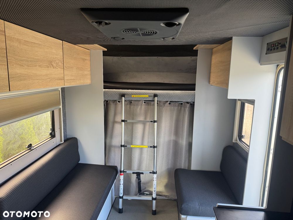 Volkswagen T4 syncro Karmann - 31