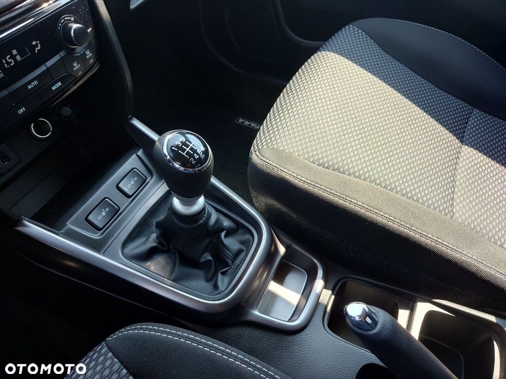 Suzuki Vitara 1.4 Boosterjet mHEV Premium Plus 2WD - 18