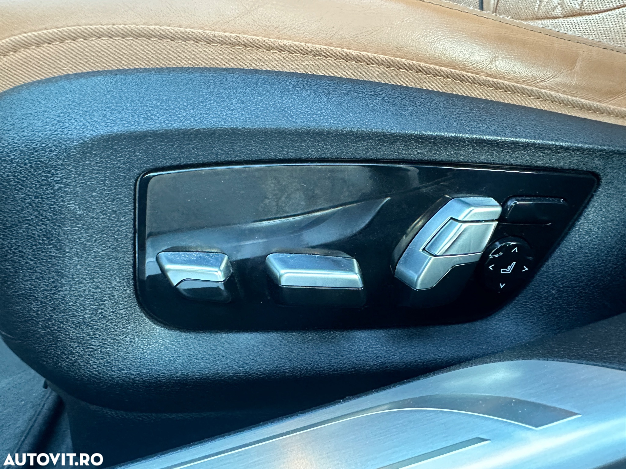 BMW Seria 7 730d xDrive MHEV - 21