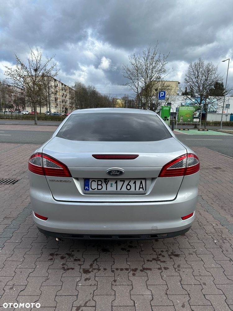 Ford Mondeo 2.0 Titanium - 8