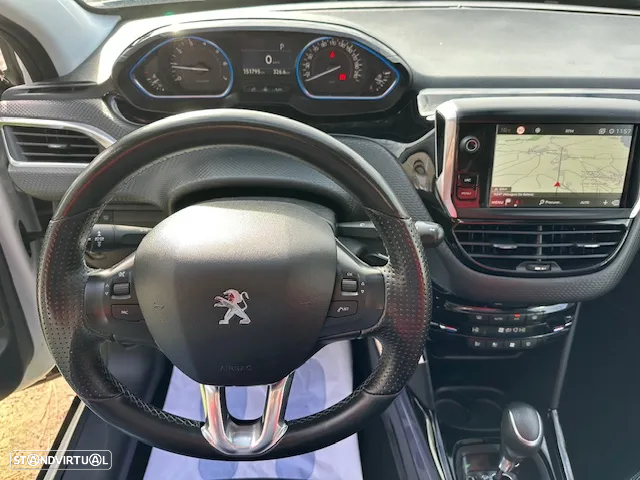 Peugeot 2008 PureTech 110 GPF Stop&Start EAT6 Crossway - 8