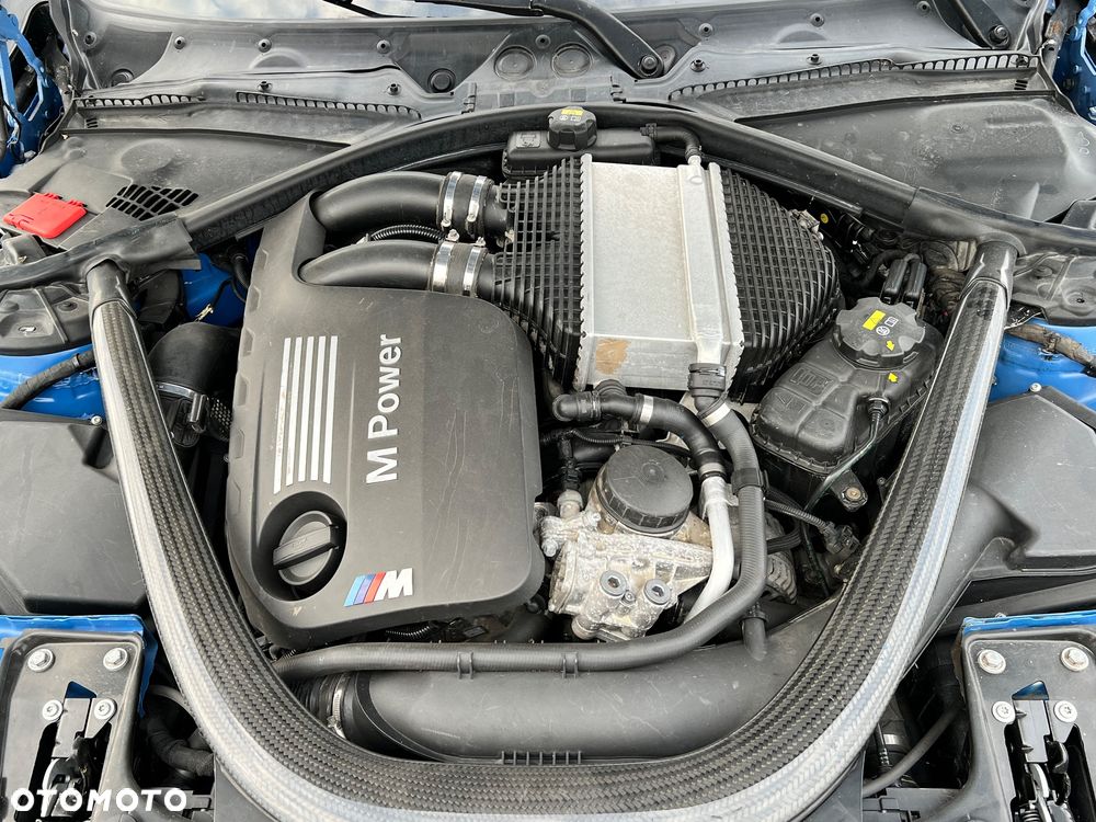 BMW M4 Cabrio DKG - 12