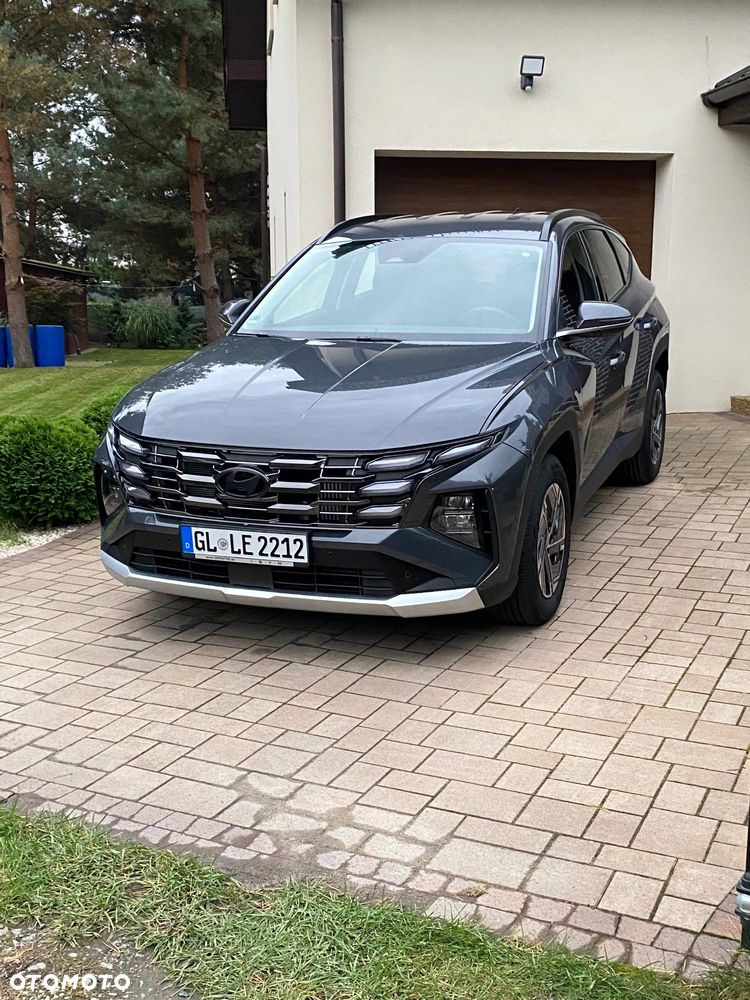 Hyundai Tucson 1.6 T-GDi Executive 2WD - 1