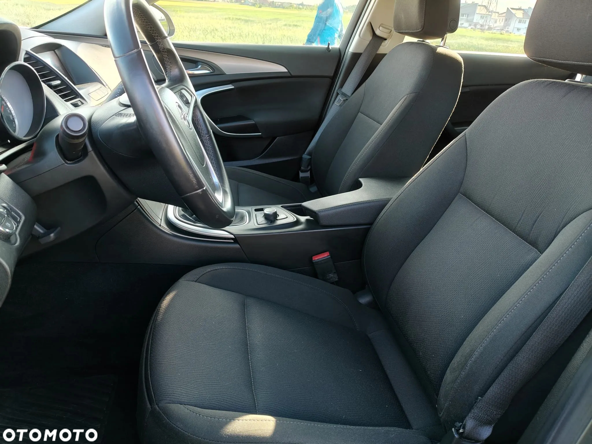 Opel Insignia 2.0 CDTI Sports Tourer Design Edition - 8