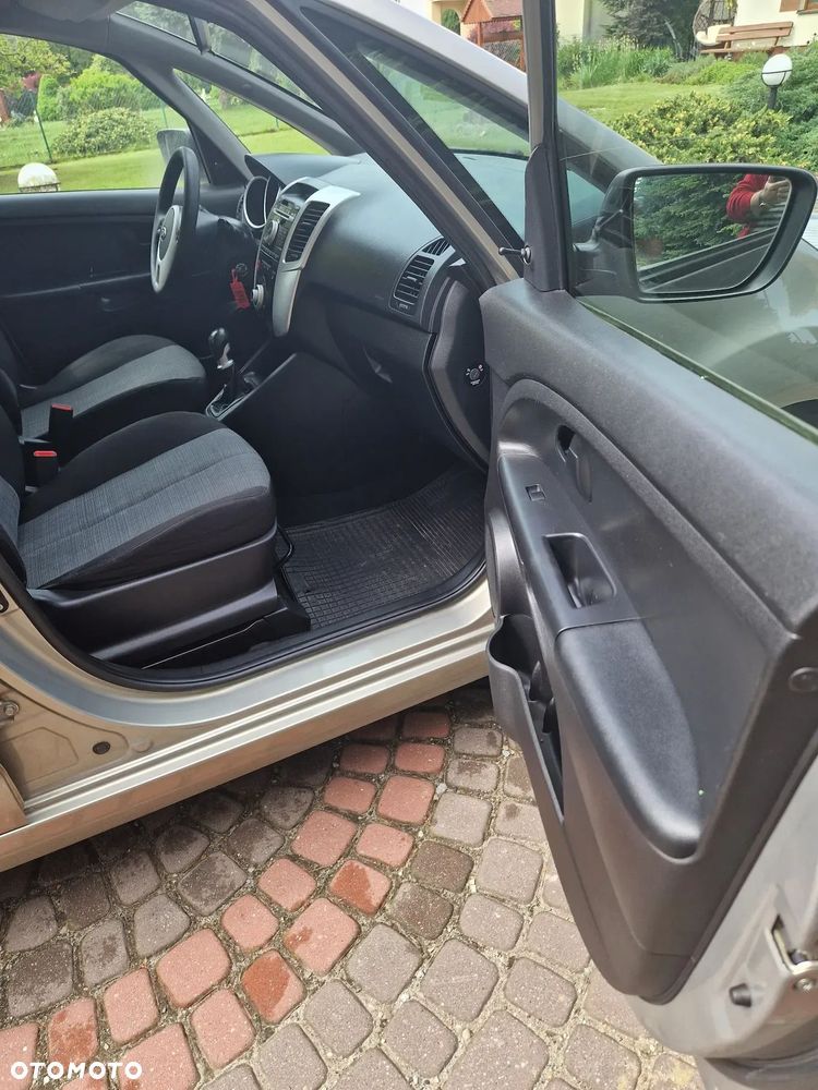 Kia Venga 1.4 CRDi L - 9