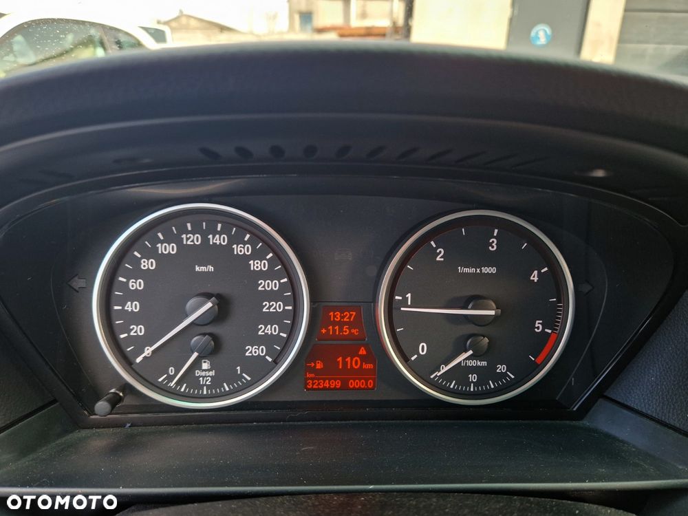 BMW Seria 5 - 34